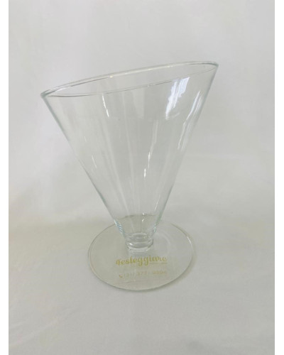 COMPOTEIRA CONE (P) LOCAÇÃO COMPOTEIRA CONE (P) LOCAÇÃO